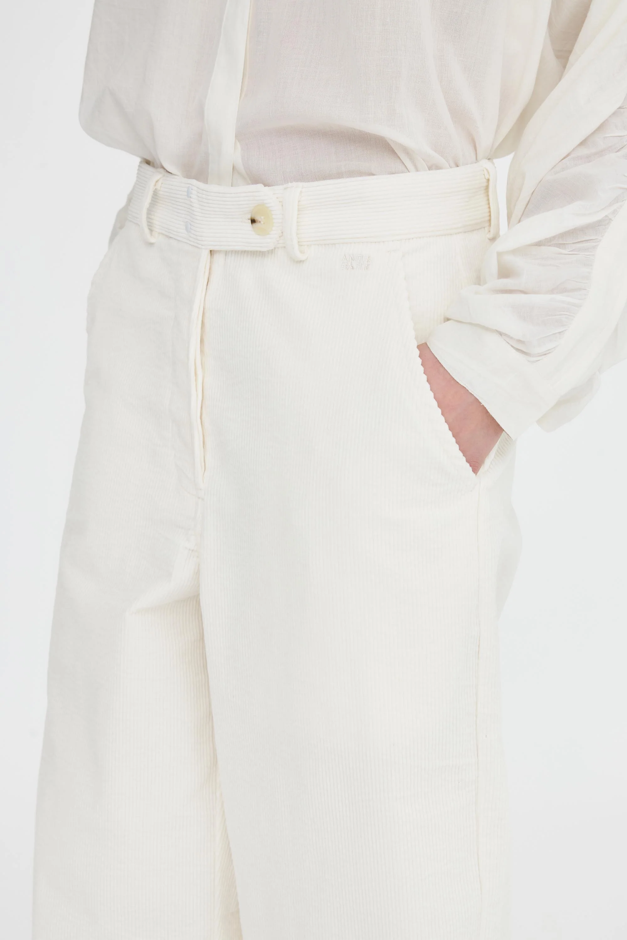 Pantalon arrondi Tilto - Image 3